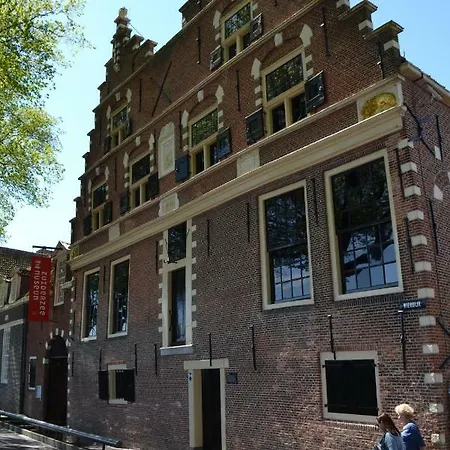 Bed & Breakfast Karnemelkhuys Enkhuizen